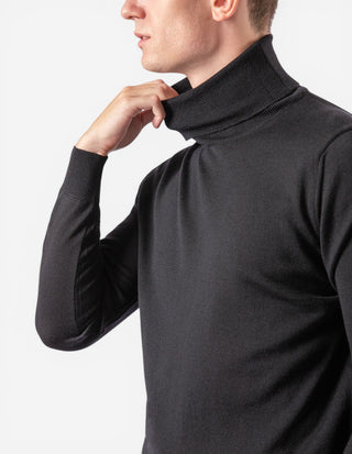 Roll Neck Merino Black