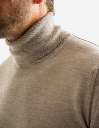 Roll Neck Merino Sand
