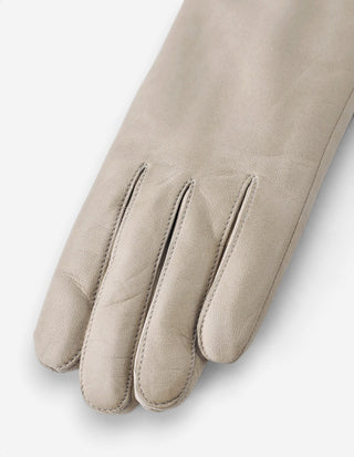 Elisabeth Handske Beige