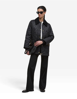 Modern Beadnell Quiltad Jacka Svart