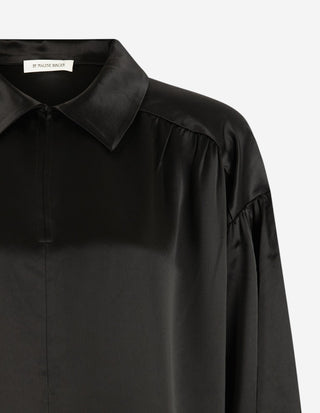 Leonora Blus Satin Svart